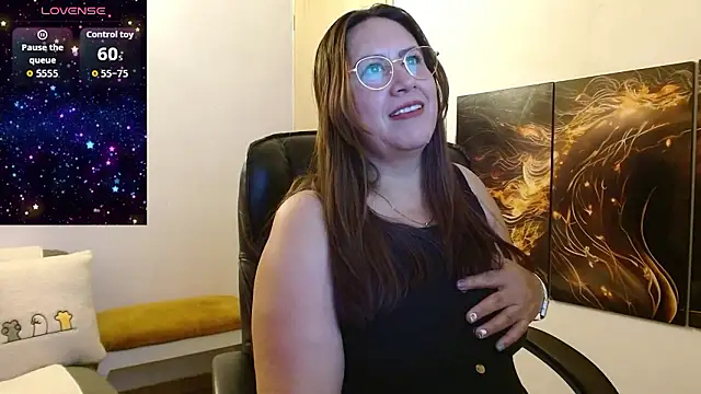 amalia brunette online show from 10, 2, 2026