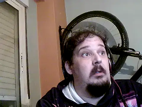 Snapshot of porkorossy chatting on 27, 12, 2024 porkorossy online show from 27, 12, 2024
