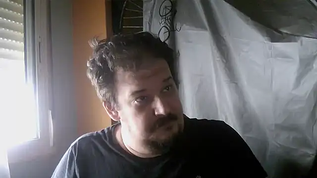 Snapshot of porkorossy chatting on 8, 10, 2025 porkorossy online show from 8, 10, 2025