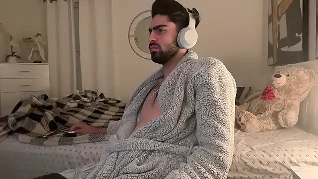 Carlos-195- online show from 1, 11, 2025