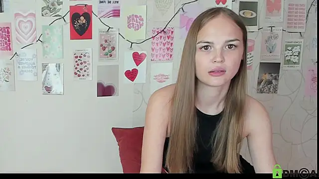 Snapshot of little_radiant_sun chatting on 30, 9, 2025 little radiant sun online show from 30, 9, 2025