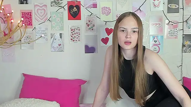 Snapshot of little_radiant_sun chatting on 21, 4, 2026 little radiant sun online show from 21, 4, 2026