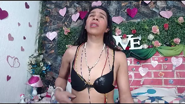 DesireDirtyTS   online show from 21, 2, 2026