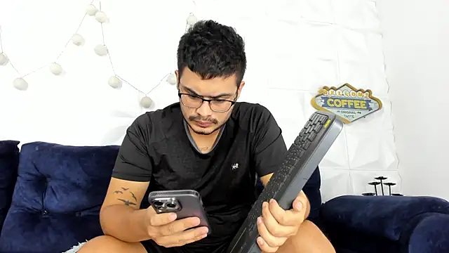 Snapshot of willy_colombia chatting on 23, 1, 2025 willy colombia online show from 23, 1, 2025