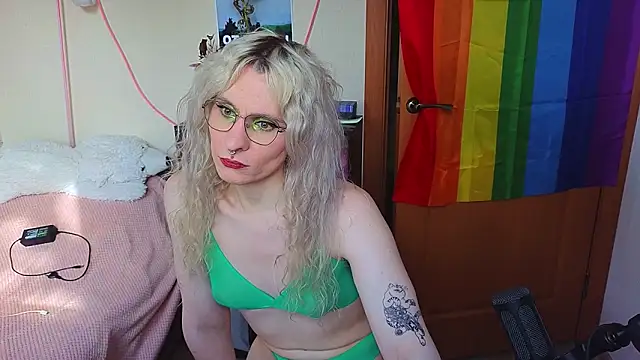 Lori Myaf online show from 2, 6, 2026