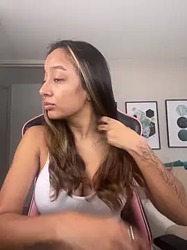 DianaHopson online show from 9, 11, 2025