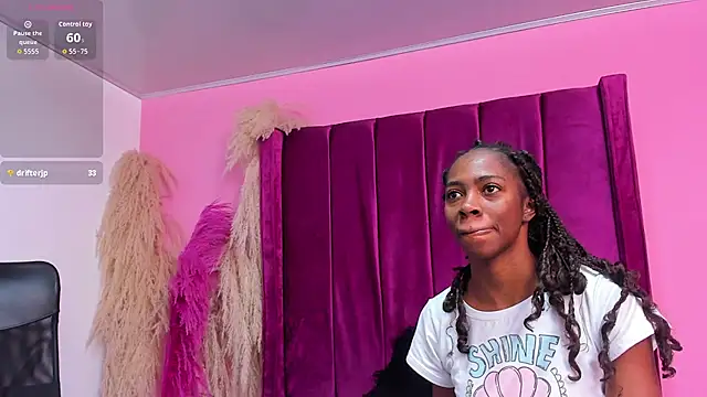 Shanelle   online show from 14, 12, 2025