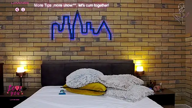 Ella Charm online show from 26, 1, 2025