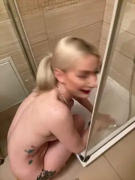 Ella Charm online show from 11, 2, 2025