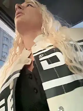 Ella Charm online show from 12, 9, 2025