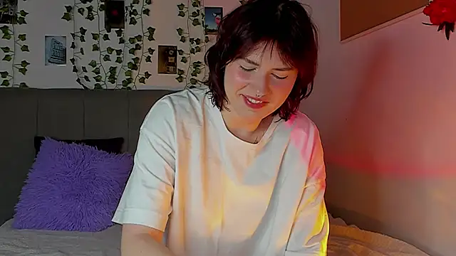 Snapshot of miss_Lizzy chatting on 14, 12, 2024 miss Lizzy online show from 14, 12, 2024