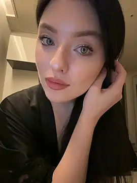 Angela Fosterr online show from 18, 6, 2026