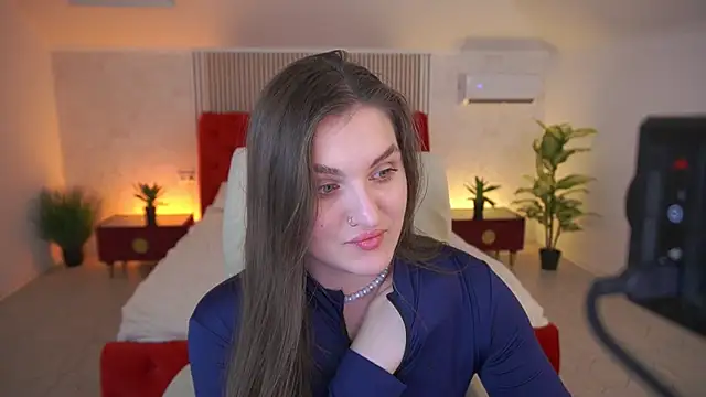 Snapshot of EmmyCharmm chatting on 23, 6, 2026 EmmyCharmm online show from 23, 6, 2026