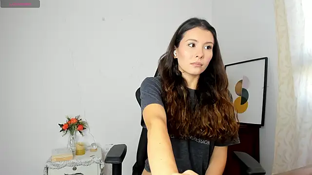 amara falcon online show from 6, 11, 2025