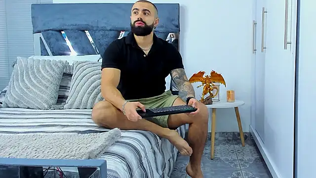 Zack Froone online show from 9, 2, 2026