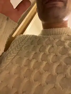 Snapshot of athenphysics chatting on 26, 12, 2024 athenphysics online show from 26, 12, 2024