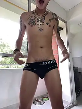 Snapshot of Hardcockboysxxx chatting on 18, 2, 2025 Hardcockboysxxx online show from 18, 2, 2025