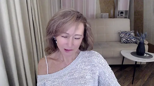 Snapshot of HornyMilf_777 chatting on 16, 1, 2025 HornyMilf 777 online show from 16, 1, 2025