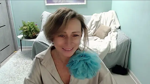 Snapshot of HornyMilf_777 chatting on 17, 3, 2025 HornyMilf 777 online show from 17, 3, 2025