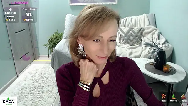 HornyMilf 777 online show from 7, 4, 2026