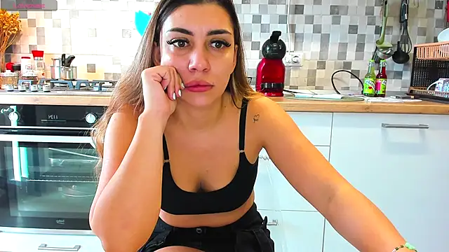 EveEvian online show from 11, 10, 2025