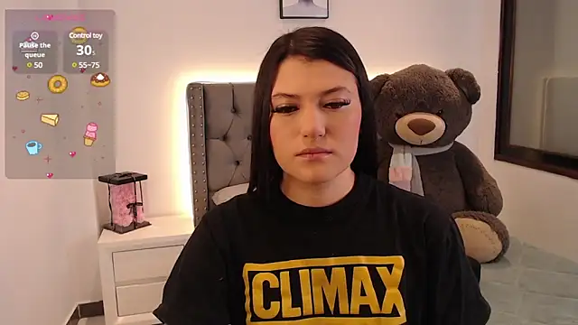 Nicols66 online show from 1, 3, 2025