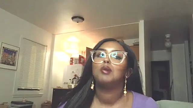 SiminFox online show from 9, 9, 2025