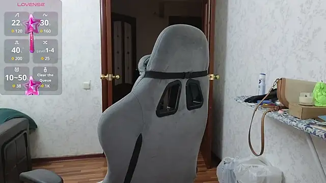 Snapshot of Nelly_Fischer chatting on 9, 12, 2024 Nelly Fischer online show from 9, 12, 2024