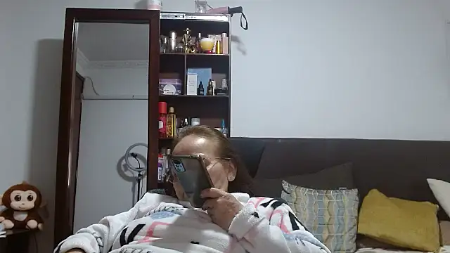 asleycavta online show from 24, 9, 2025