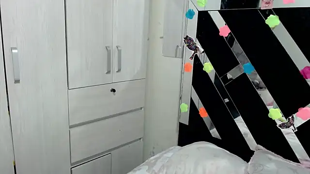 katery wok11 online show from 10, 11, 2025