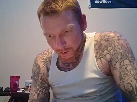 Snapshot of jtexas05 chatting on 14, 10, 2025 jtexas05 online show from 14, 10, 2025