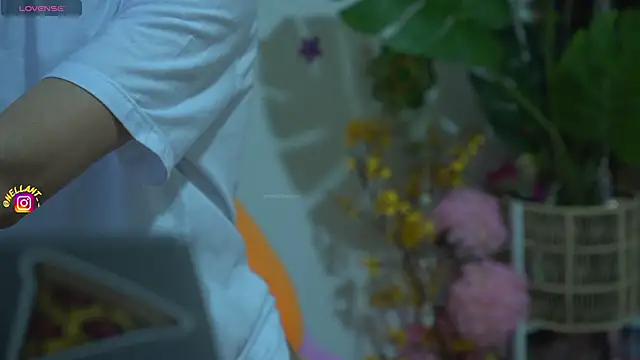 antonella maitt1 online show from 13, 3, 2025