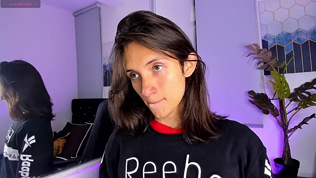 Feniix   online show from 30, 1, 2025