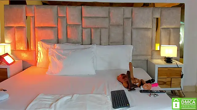 Miss Abigail  online show from 19, 3, 2026