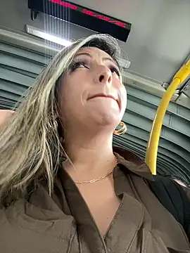  Abril-Office1 online show from 18, 12, 2024