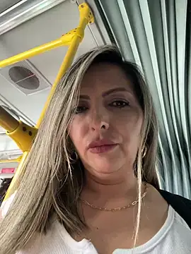  Abril-Office1 online show from 19, 12, 2024