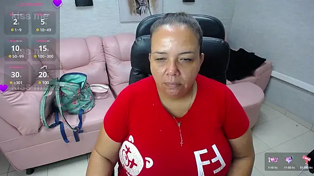 Snapshot of Penelope_Nipples_ chatting on 5, 2, 2025 Penelope Nipples online show from 5, 2, 2025