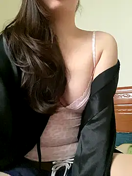 Ruby bear online show from 14, 12, 2025