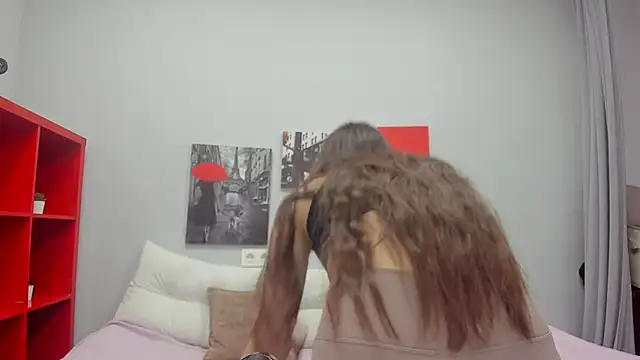 Tiny JuJu online show from 6, 11, 2025