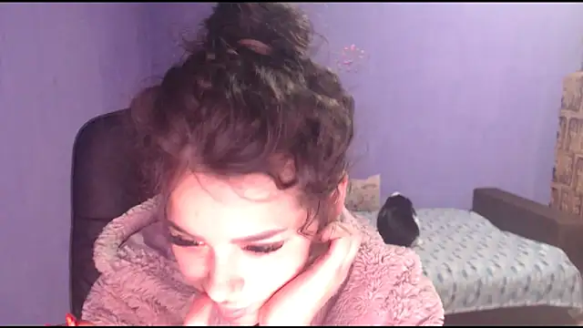 LovelyJulliette online show from 11, 2, 2025