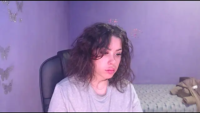 LovelyJulliette online show from 13, 2, 2025