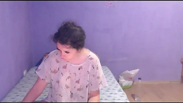 LovelyJulliette online show from 15, 2, 2025