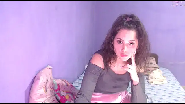 LovelyJulliette online show from 9, 3, 2025