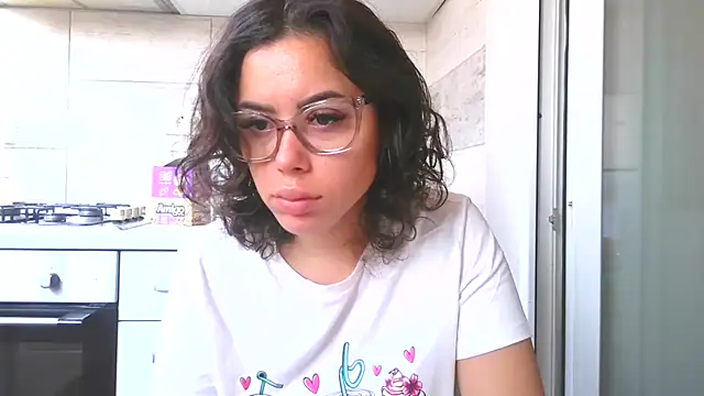 LovelyJulliette online show from 23, 10, 2025