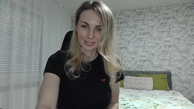 Snapshot of AlissonBia chatting on 26, 4, 2026 AlissonBia online show from 26, 4, 2026