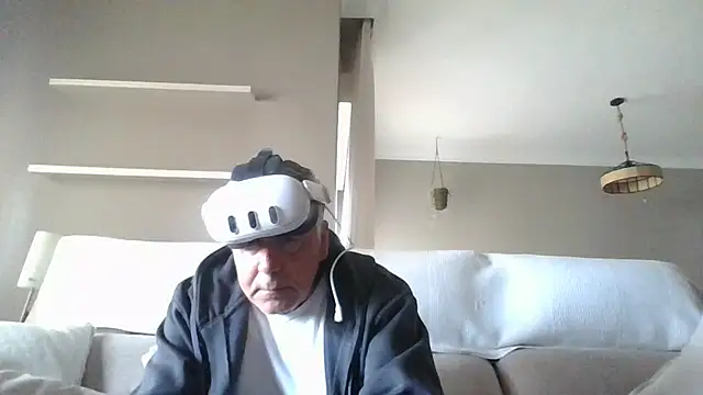 Snapshot of fransexdol chatting on 14, 3, 2025 fransexdol online show from 14, 3, 2025