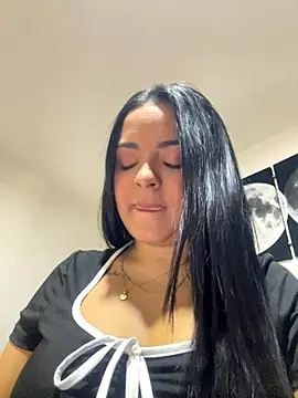 lea gray online show from 11, 11, 2025