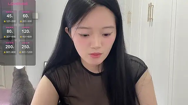 Snapshot of rose-u chatting on 3, 10, 2025 rose-u online show from 3, 10, 2025