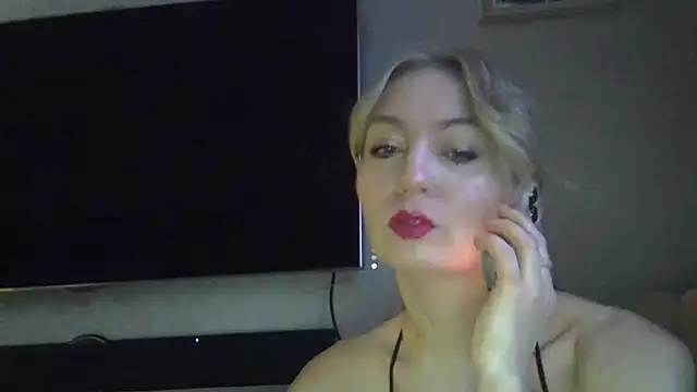 ZarinaSwift online show from 20, 12, 2024