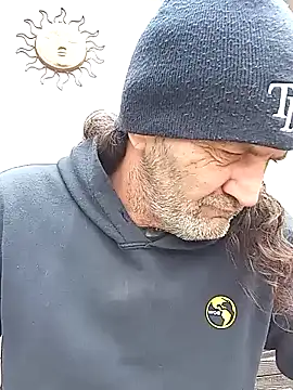 Hotbodyscottie online show from 11, 1, 2025